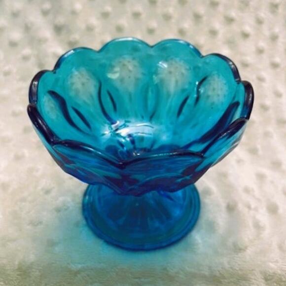 Vintage Anchor Hocking Fairfield Aqua Blue Pedestal Compote Candy/Nut Dish - Picture 2 of 6